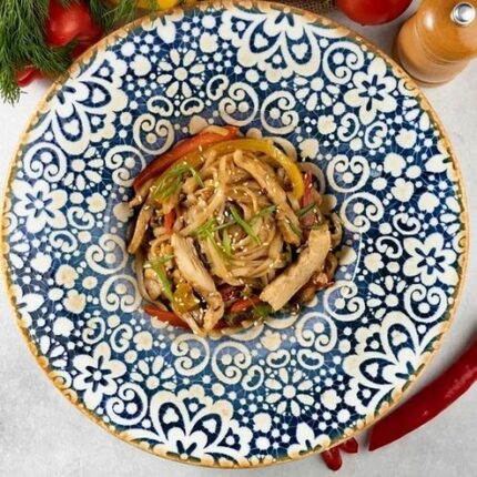 Вок с курицей удон